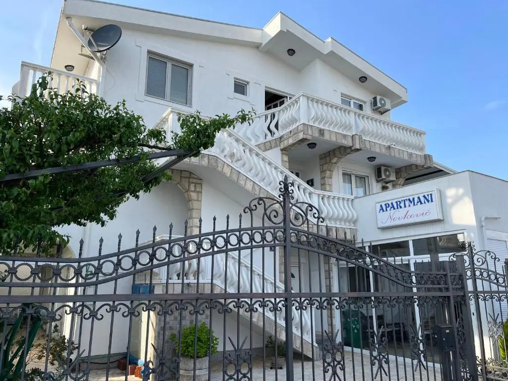 Apartmani Novkovic