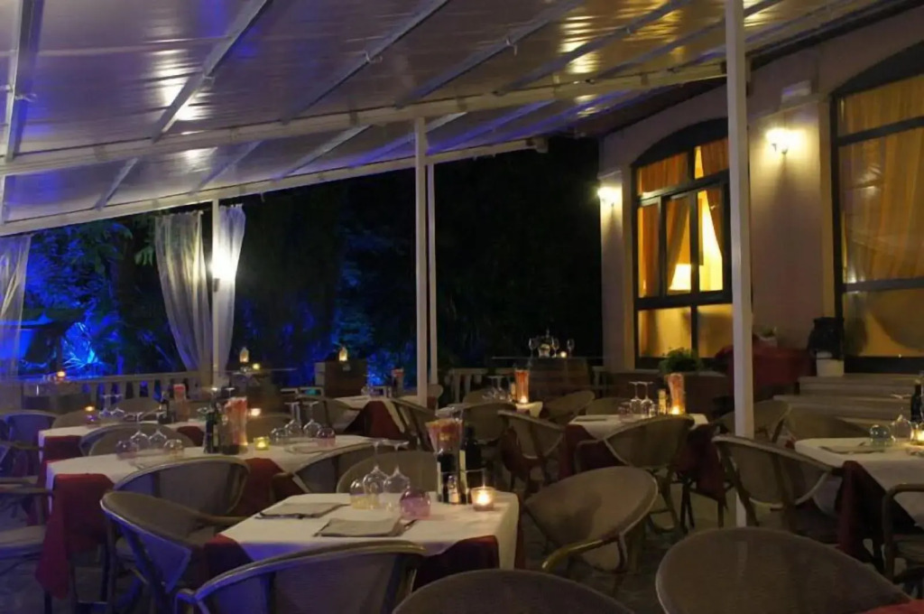 Hotel Renata