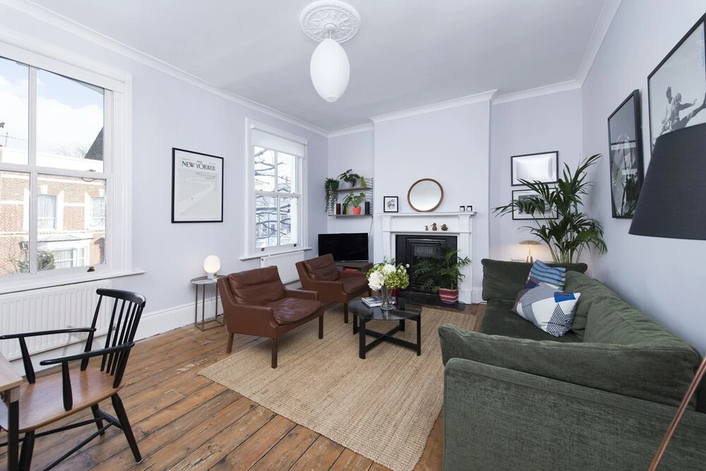 Stylish 2BR Apartment Near Hackney