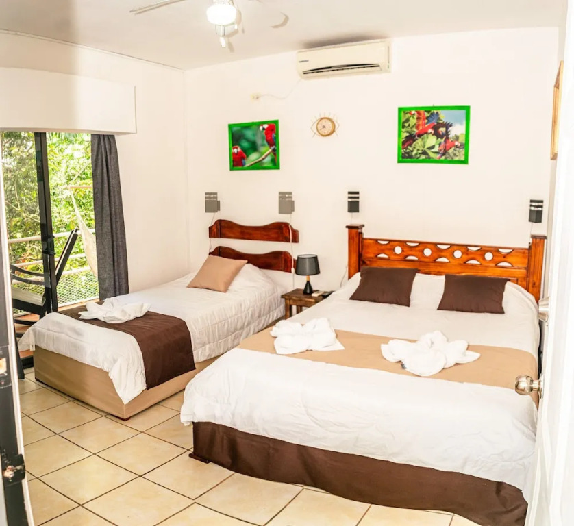 Val Hotel