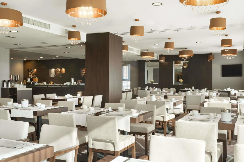 Hotel Ramada Pitesti