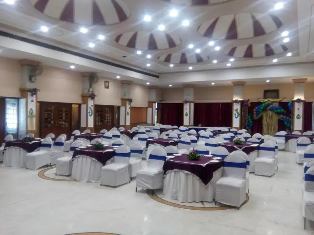 Hotel Shelter