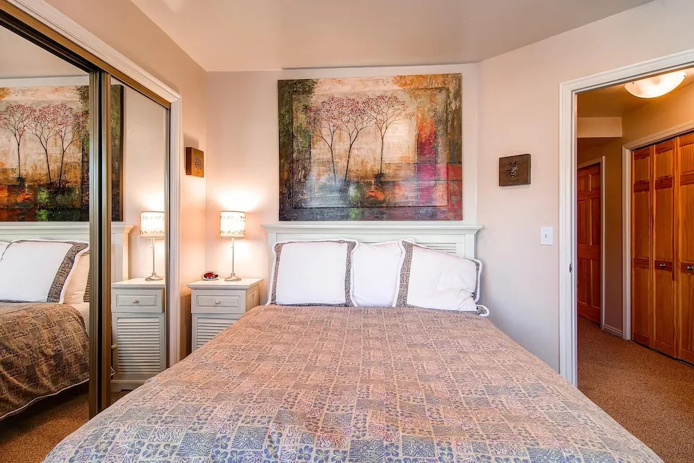 1048-1052 Empire Ave by Park City Lodging