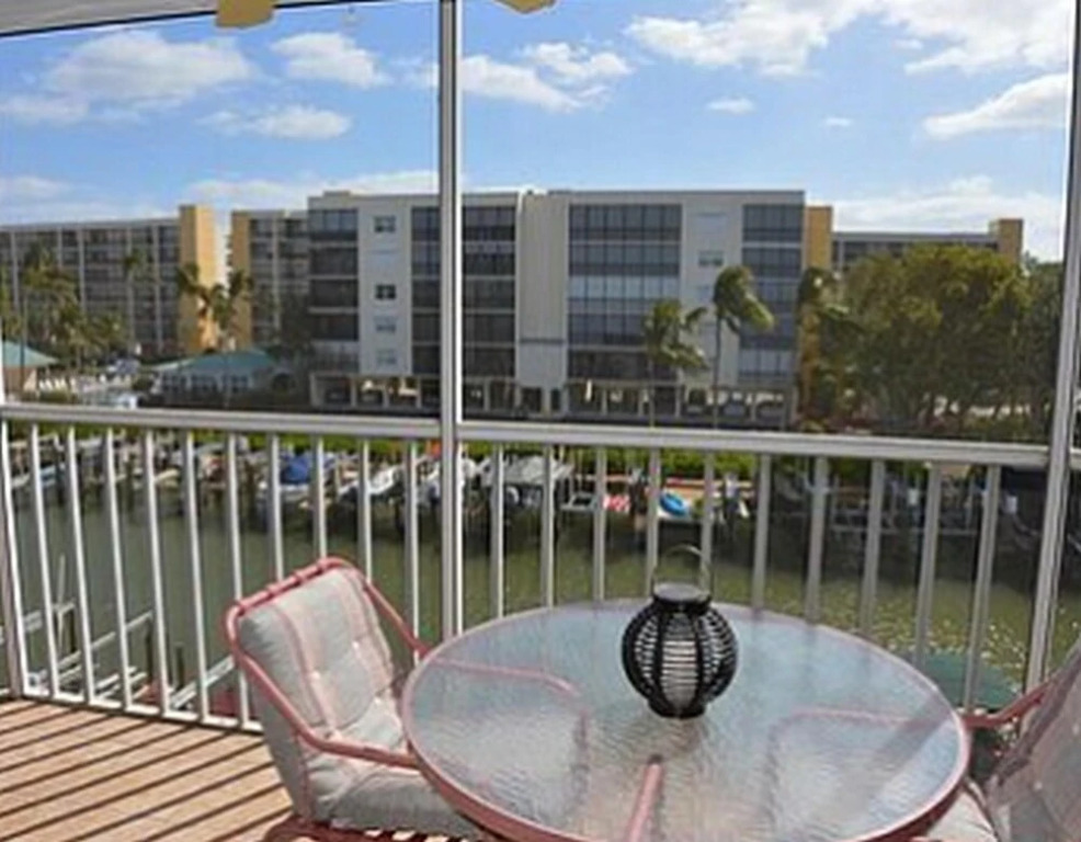 Royal Pelican #312 by Coastal Vacation Properties