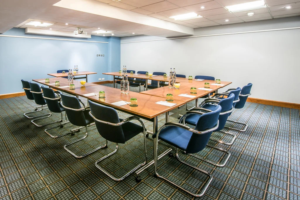 Holiday Inn Cambridge by IHG