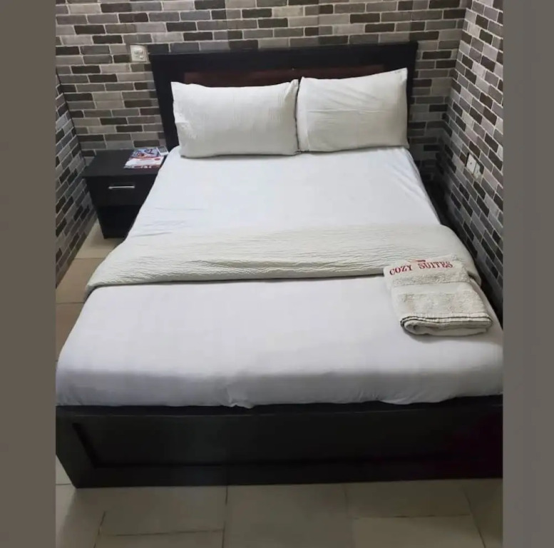 Cozy Suites