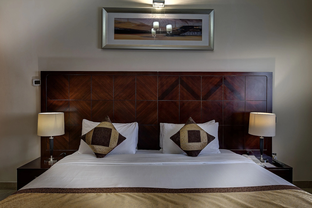 Rose Garden Hotel Apartments - Al Barsha, Near Metro Station