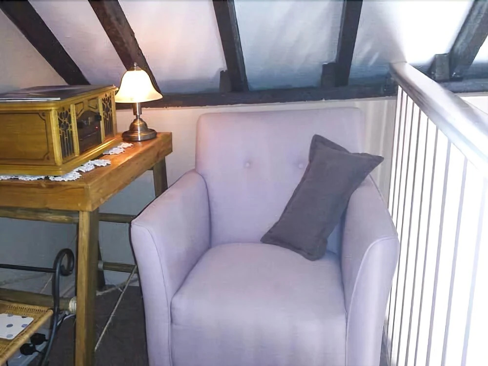 Host Stay Foxglove Cottage