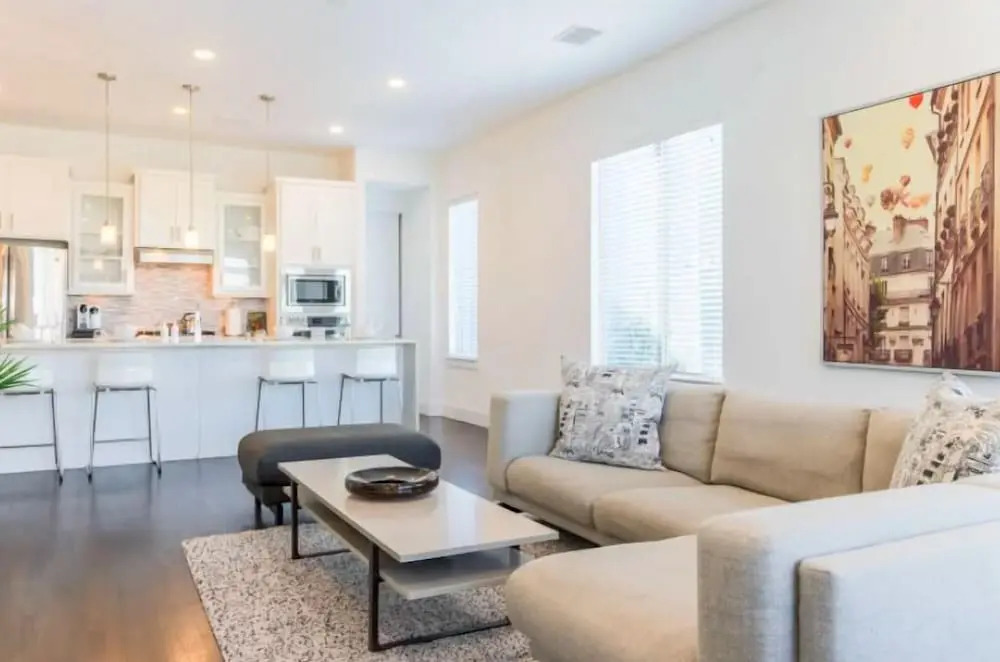 2-Bedroom Downtown Dallas Townhome