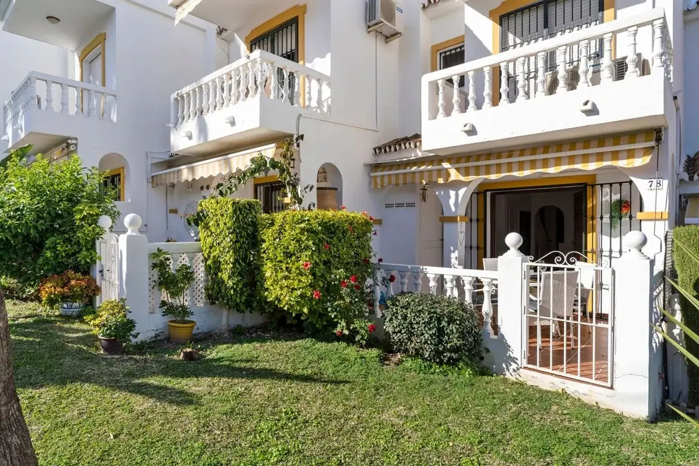 La Campana Apartment With Pool - Ref 60