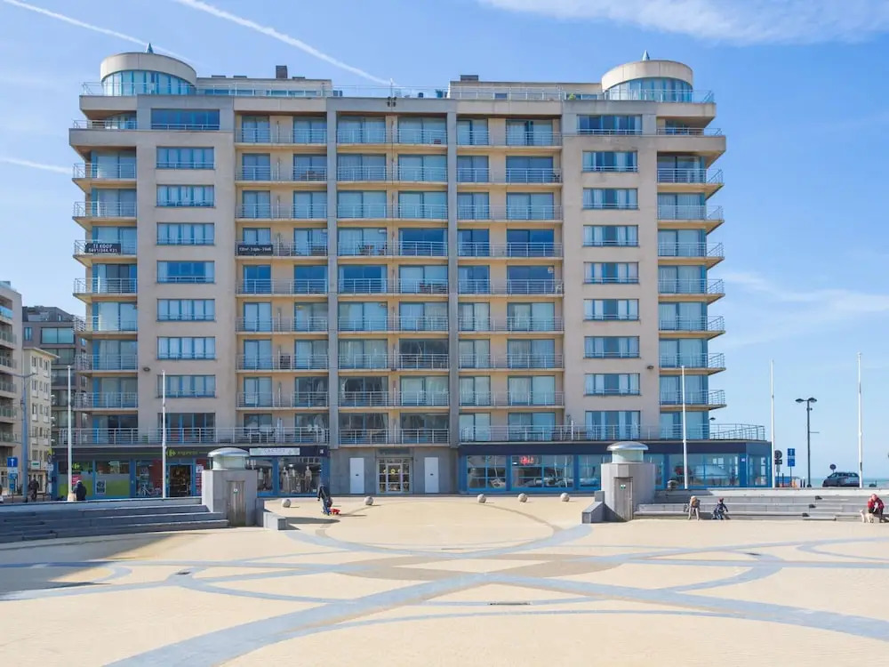 Apartment by the sea in Middelkerke