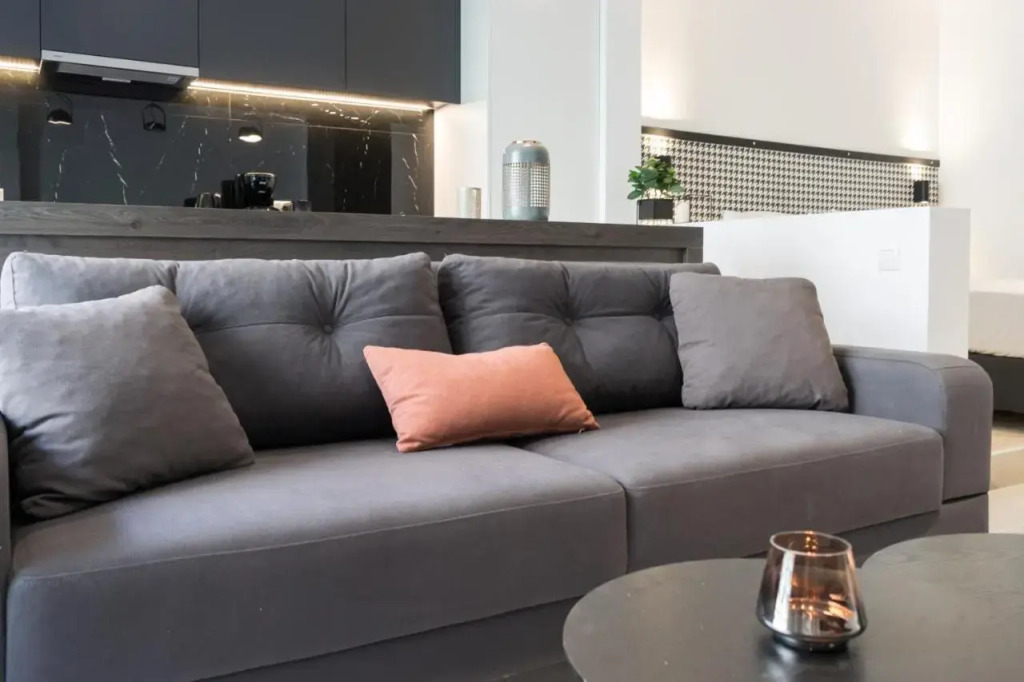 Voda Luxury Residence Penthouse #602
