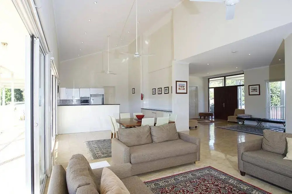 Clarendon Forest Retreat