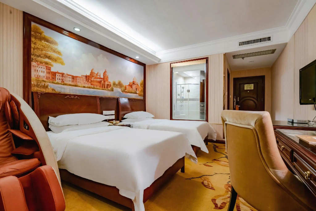 Vienna Hotel Nanning Train Station