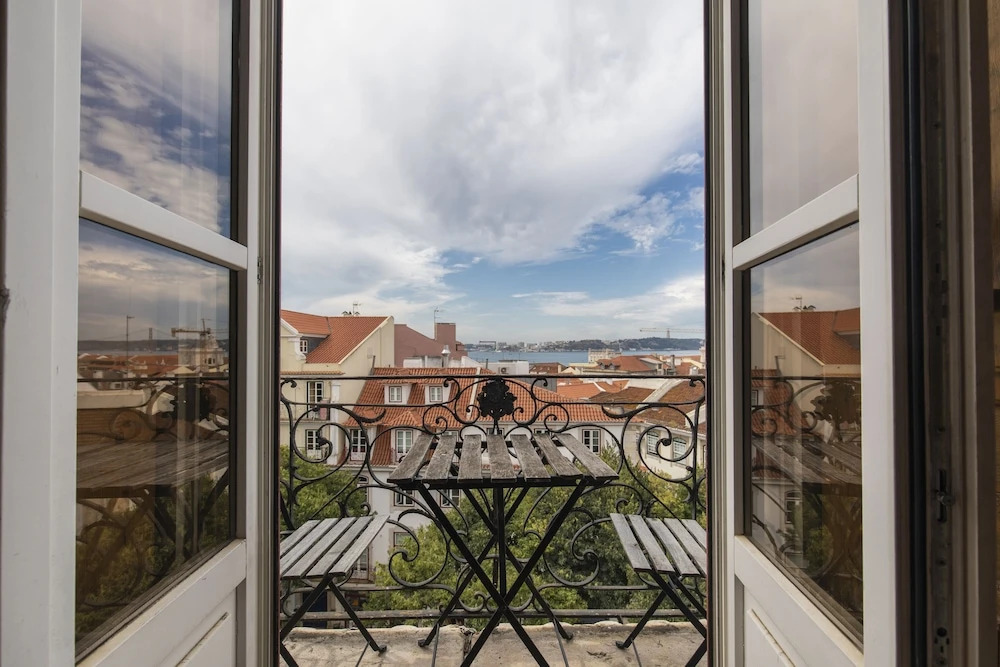 Alfama Chic 4