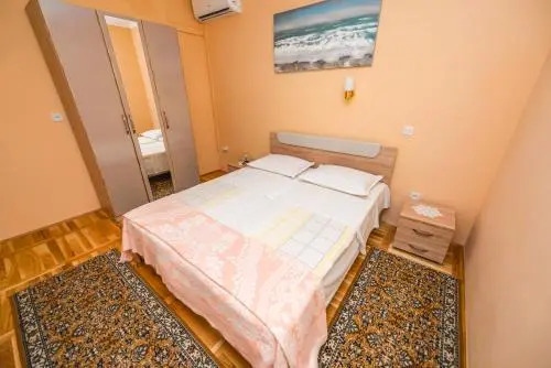 Apartments Bepina