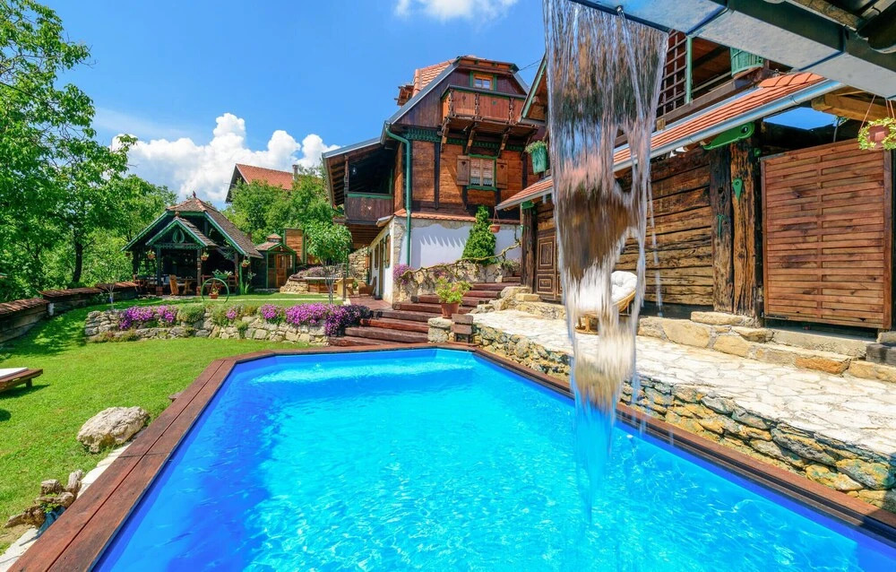 Amazing Home in Zagreb With 3 Bedrooms, Wifi and Outdoor Swimming Pool