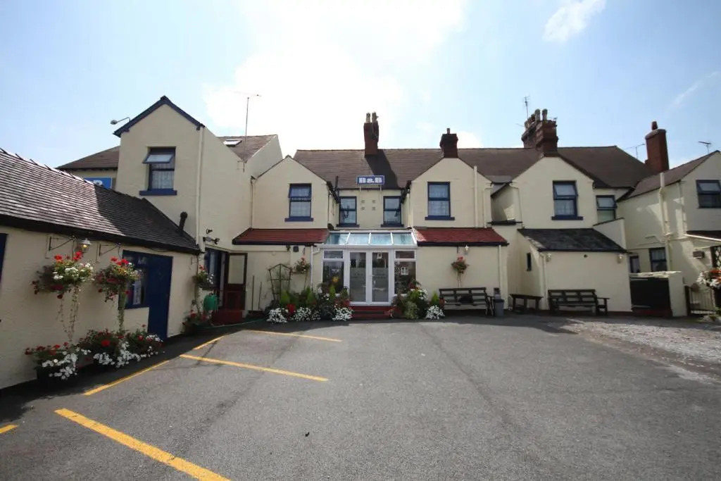 Meadows Way Guest House