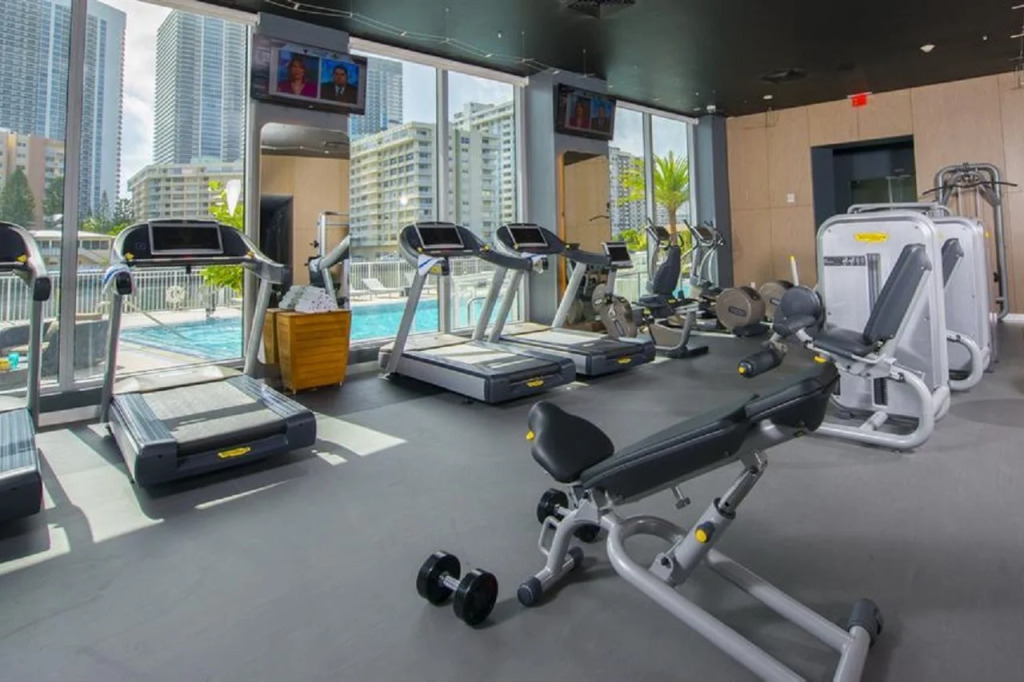 Three-Bedroom Beachwalk Resort Apartment