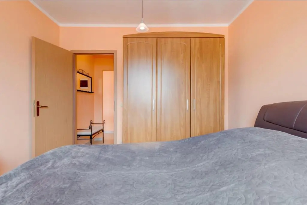 The best OLD TOWN view apartment, 5 min walk, parking (2+2)