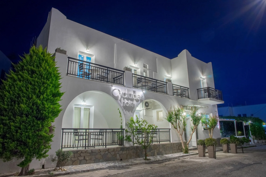 Hotel Cyclades