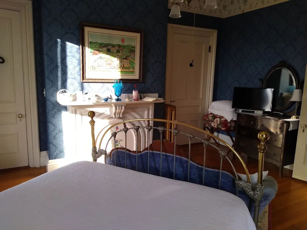 Proctor Mansion Inn