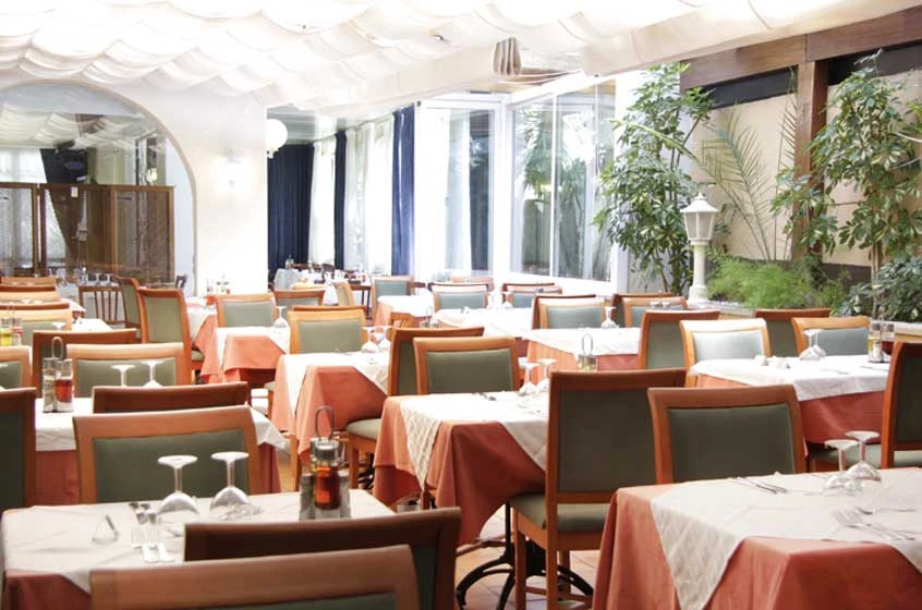 Hotel Villa Ana