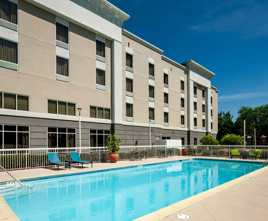Hampton Inn & Suites Mobile I-65@ Airport Boulevard