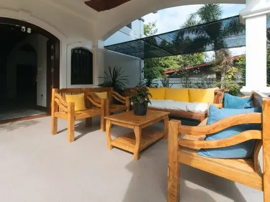 RedDoorz at Casa Rafaelle Transient Ilocos Sur