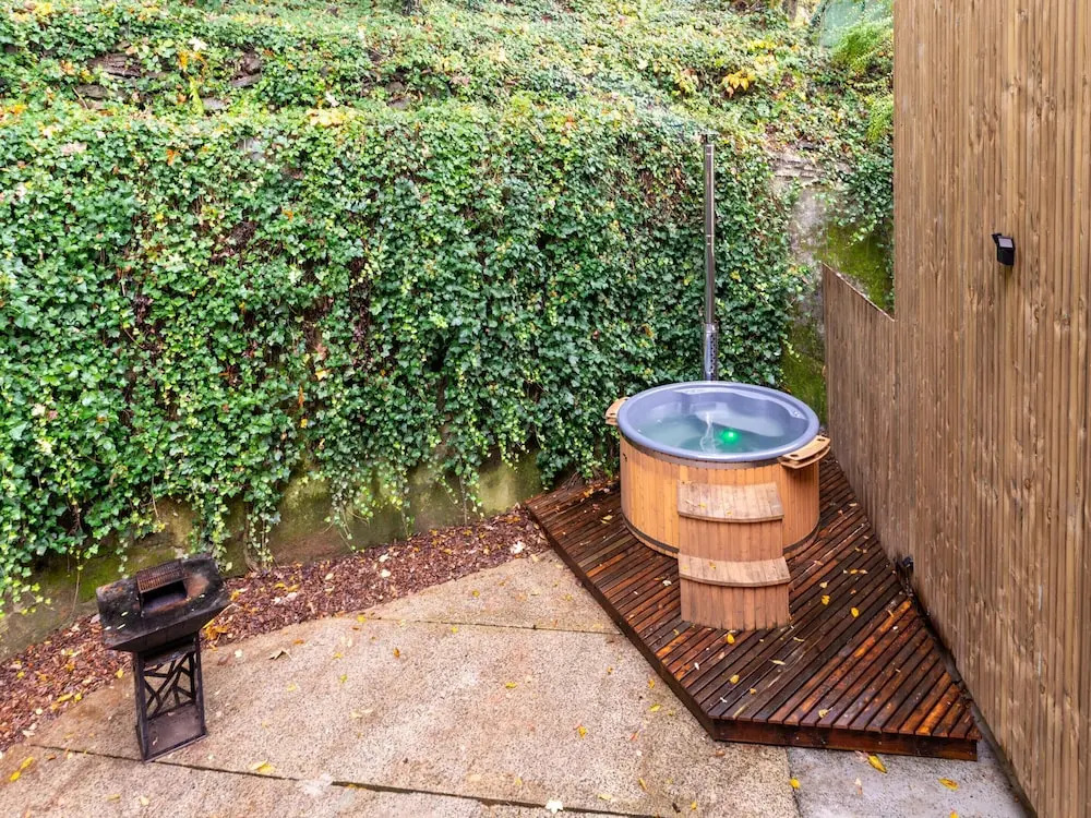 Holiday Home With Nordic Bath and Games Room