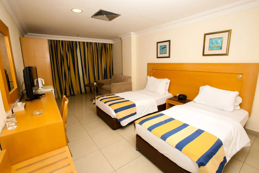 Mina Hotel