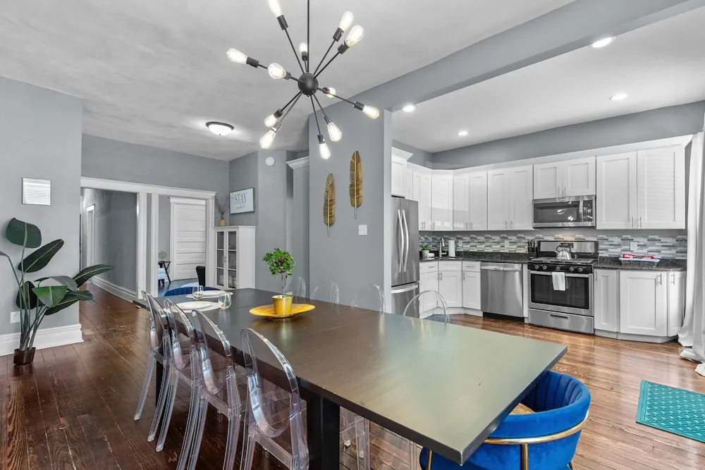 Cozy Shaw Sanctuary | JZ Vacation Rentals