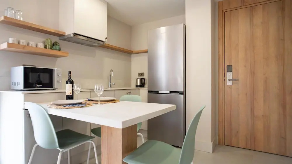 Bomo Suites