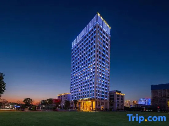 Vienna International Hotel (Wuxi East High-speed Railway Station)