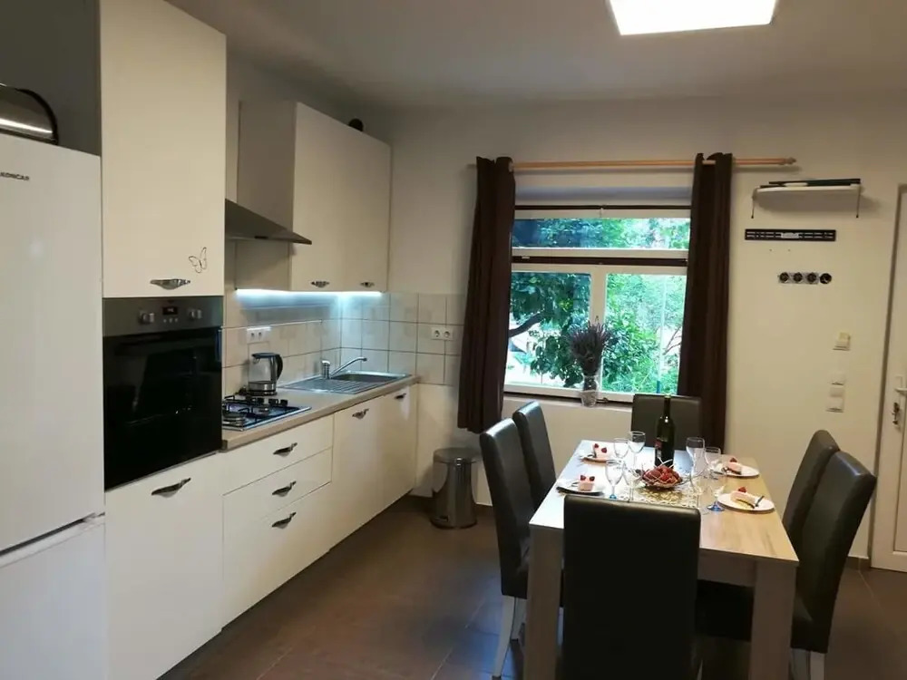 APARTMANI GOMILA