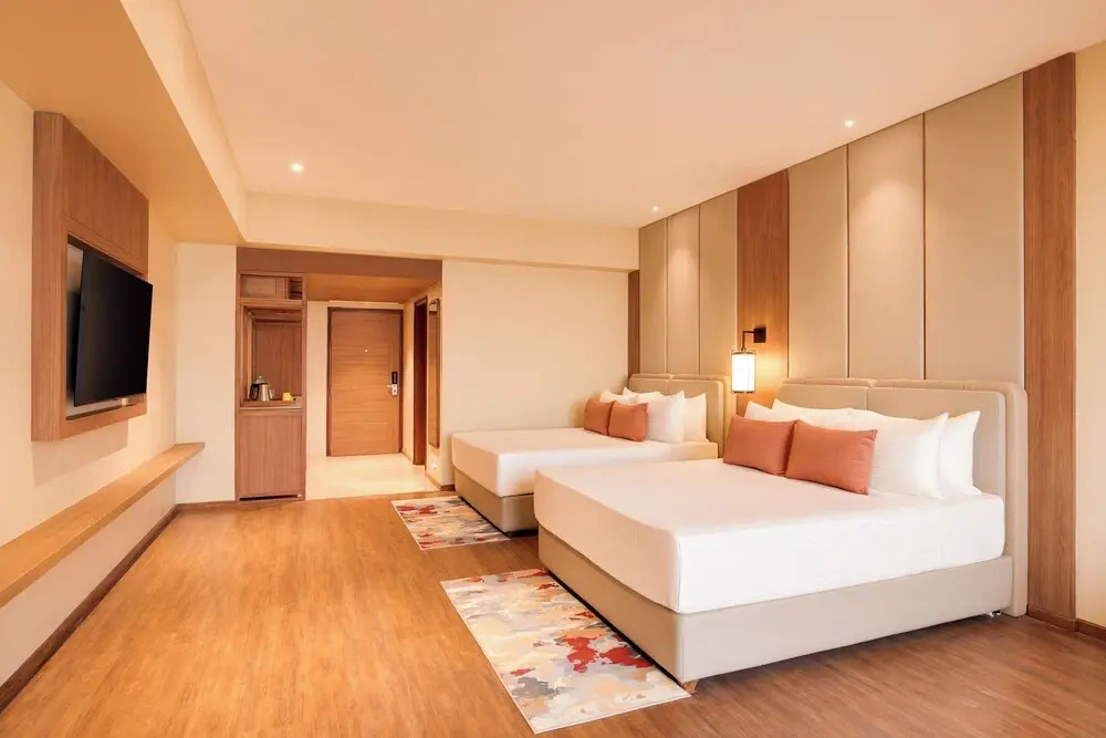 Lemon Tree Hotel, Mall of Dehradun, Dehradun
