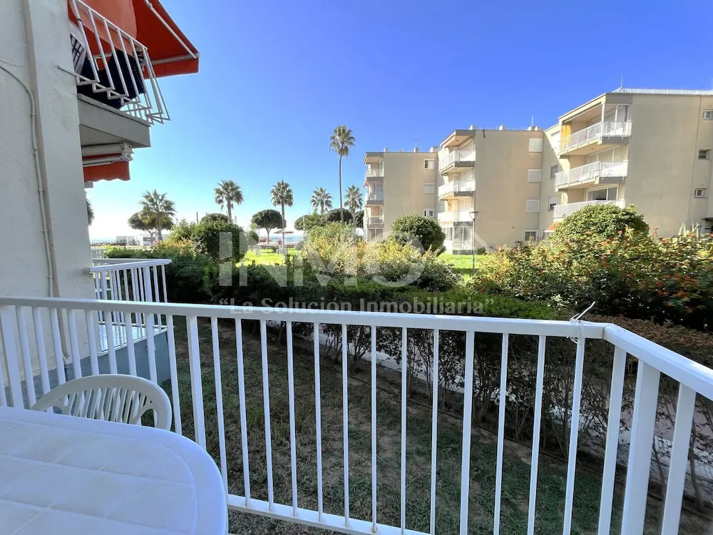 Apartamento Polux Vista Mar - 100A