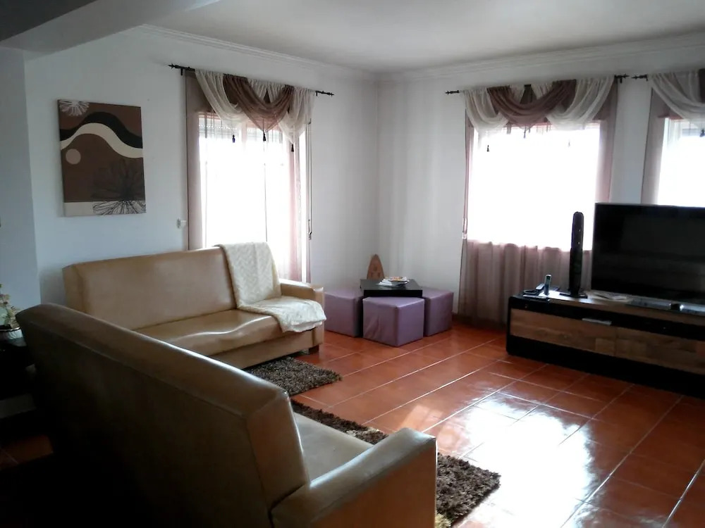 House With 3 Bedrooms In Ferrel With Wonderful City View Enclosed Garden And Wifi