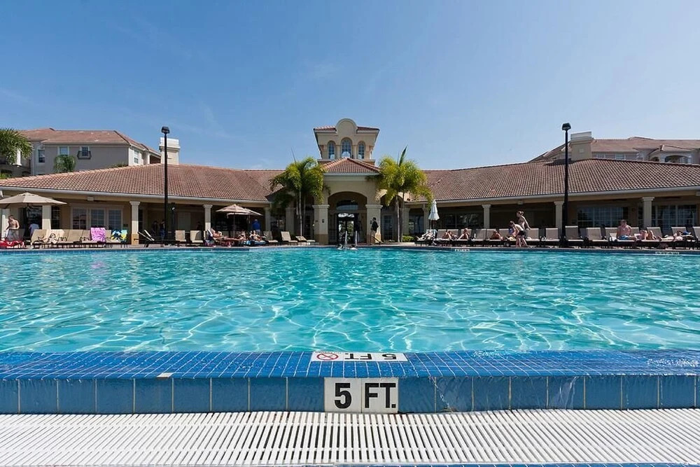 Vista Cay Resort Cva404