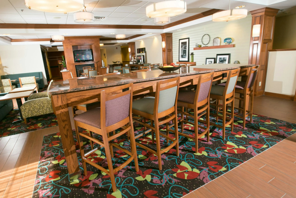 Hampton Inn Hadley-Amherst Area