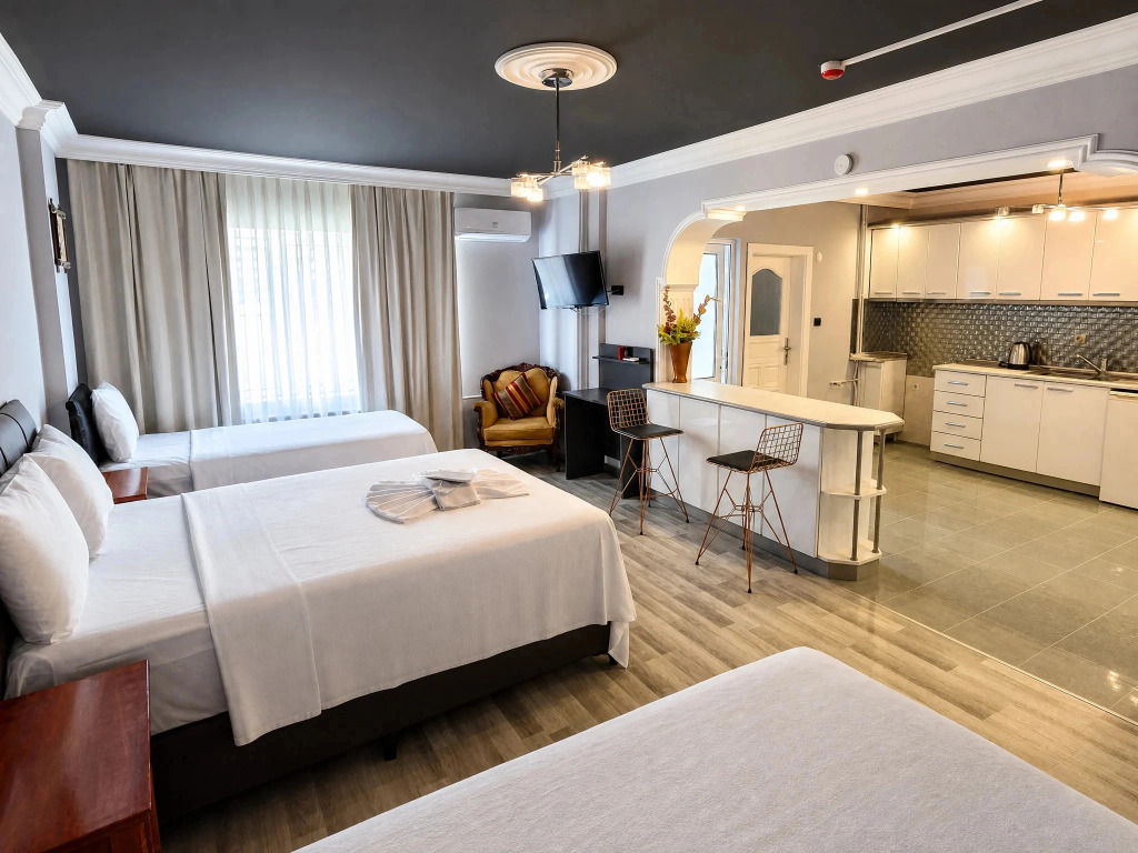 Отель Corner Park Suites City Center Corlu