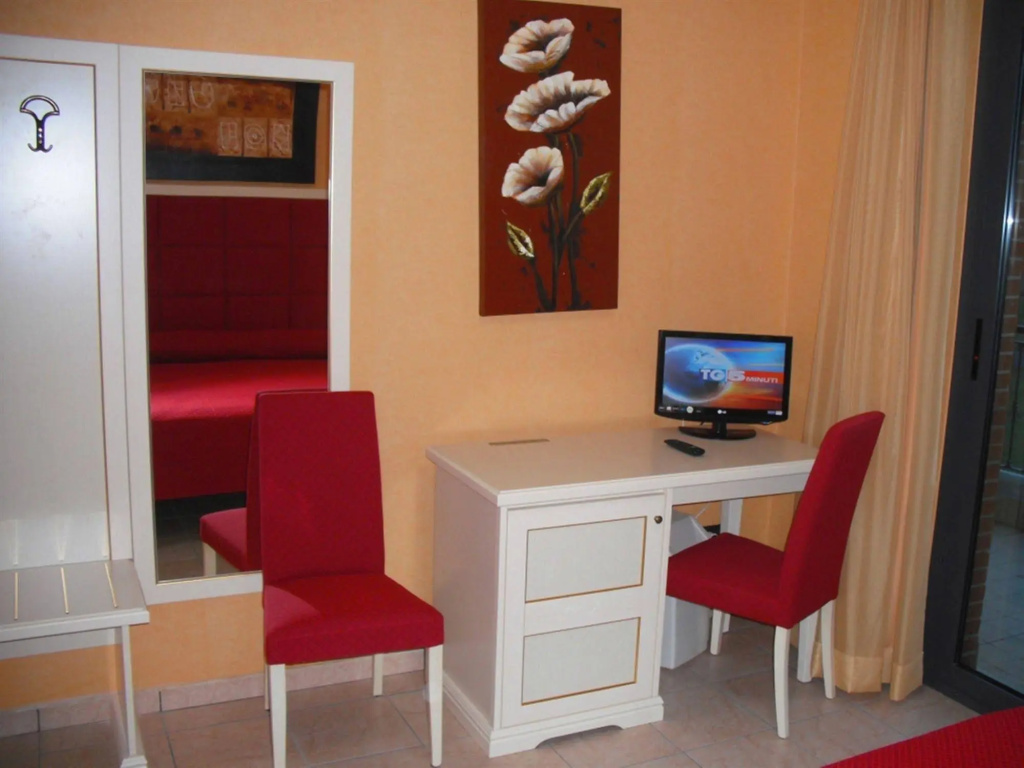 B&B HOTEL Pomezia Cortese