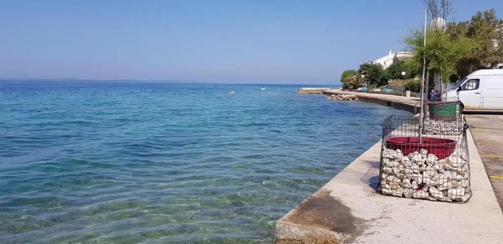 Rustic House Diklo 20m from the sea