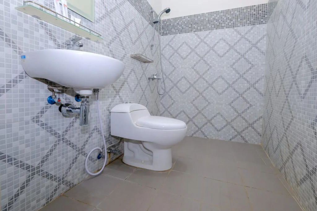OYO 2284 Grand Villa Meninting