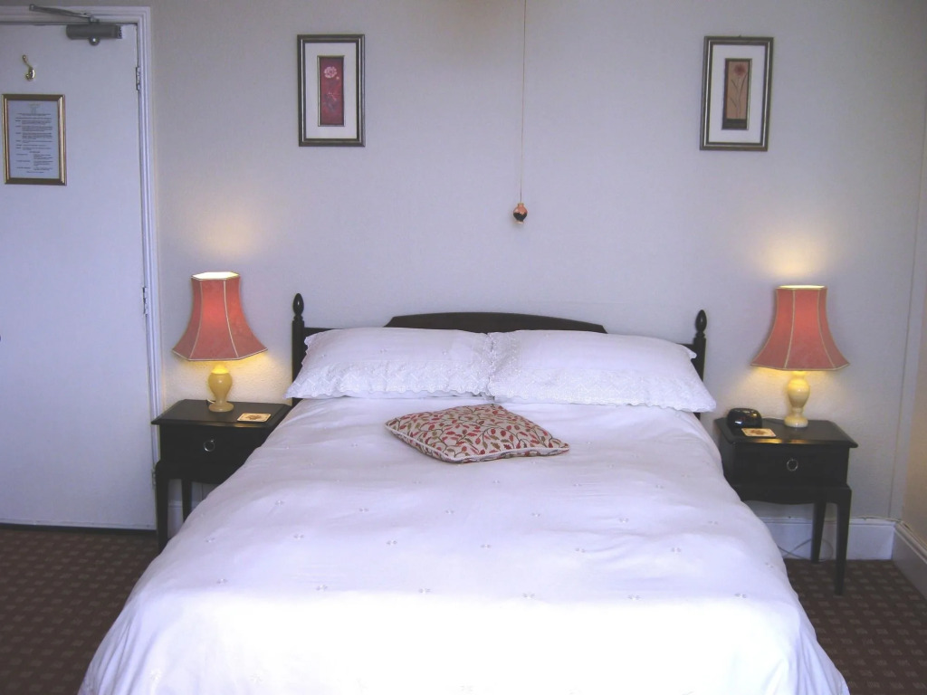 Dunedin Guest House