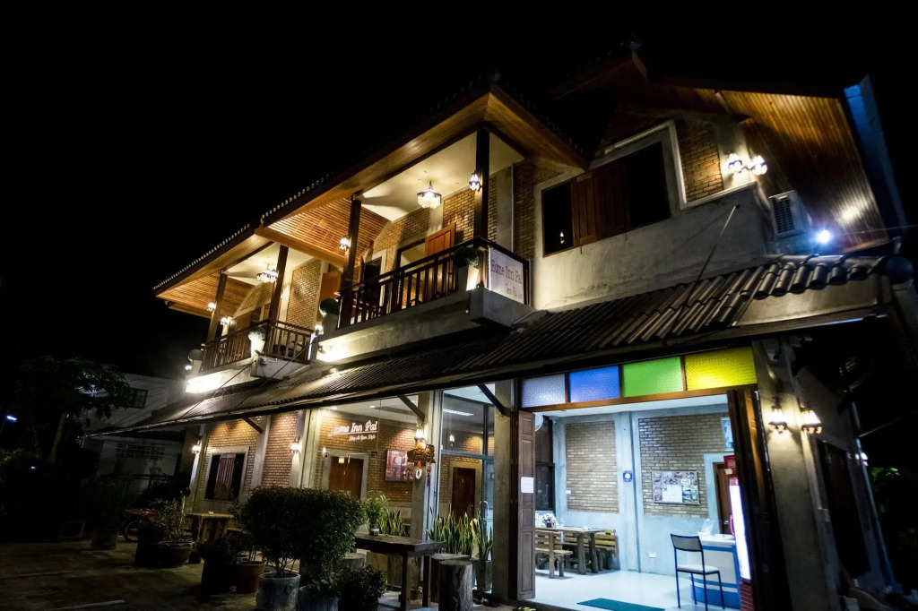 Home Inn Pai Garden