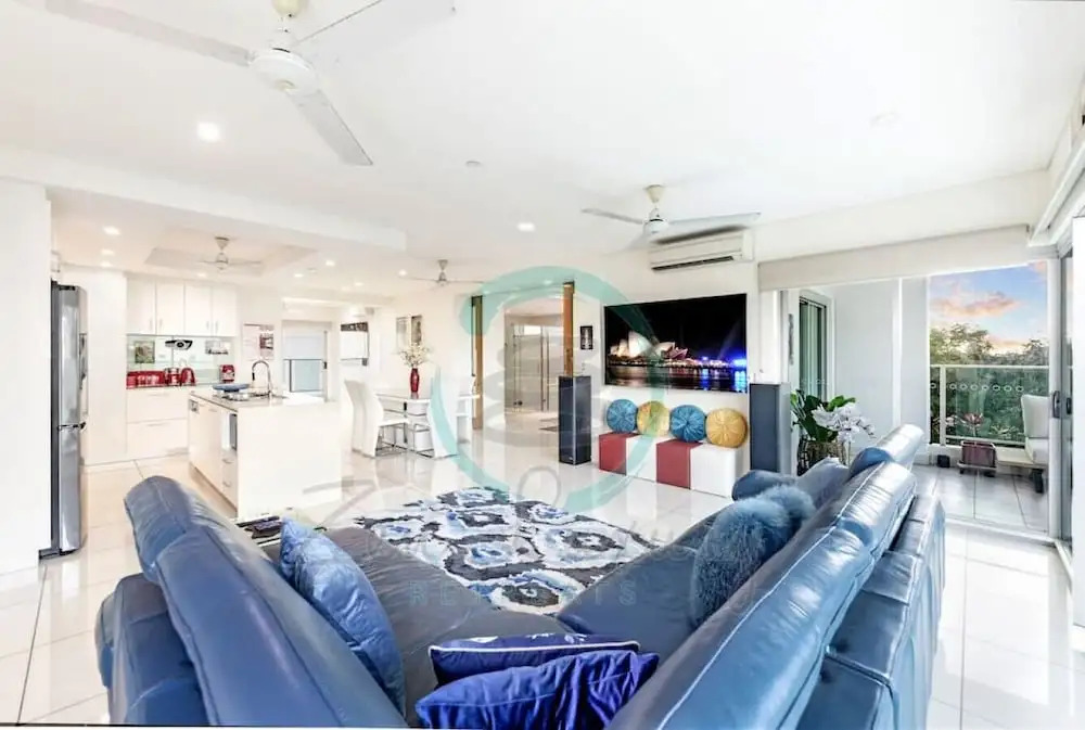 ZEN TREE BLOSSOM - 3BR Luxury Apartment