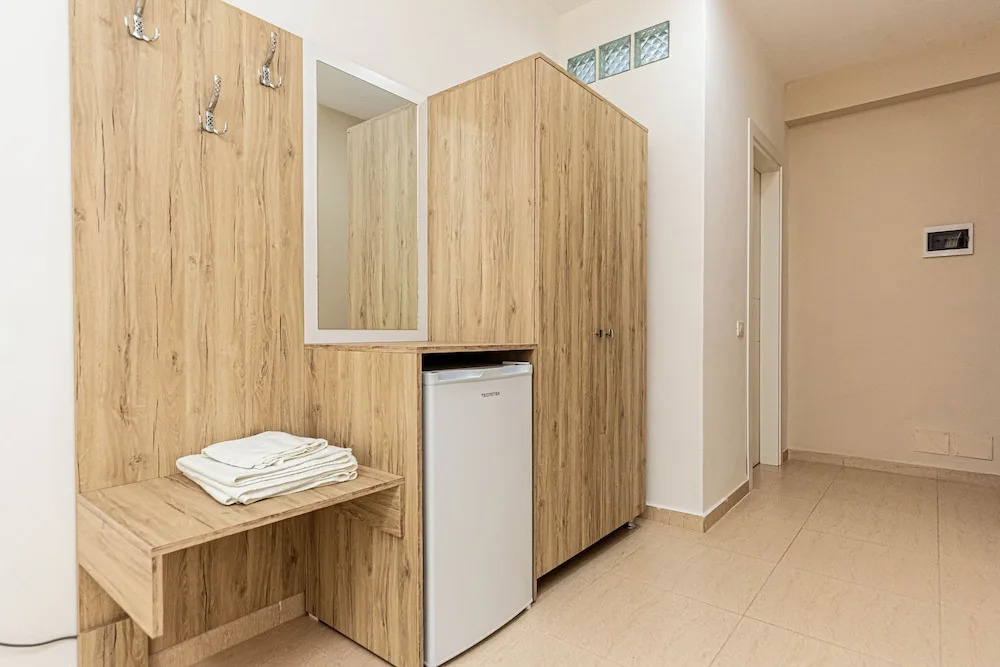 Suites By Jordans Hotel