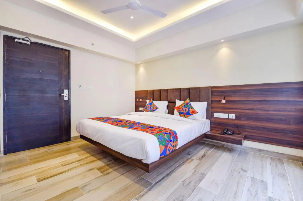 Fabhotel Prime Pink City Park