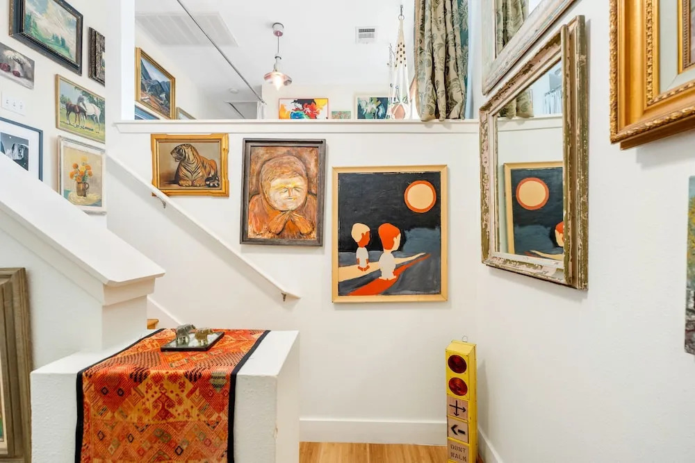 Eclectic 3 Bedroom Block From South Congress!